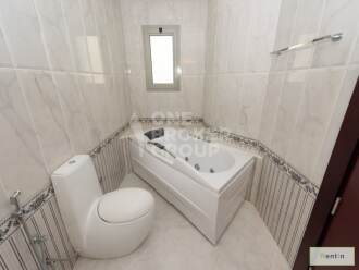 Beautiful Brand New 4BR+M with Whirlpool Bath Shower