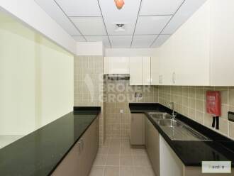 Modern Finished 1BR,Vacant,Mulitple Chqs