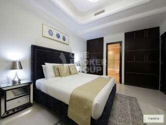 Excellent 2BR w Full Marina View, Vacant