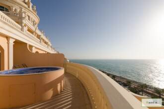 Extraordinary 4BR Fully furnished sea view
