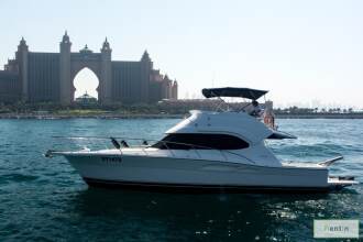 47FT yacht rental in Dubai