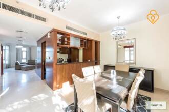 2 bedroom villa for rent in Dubai