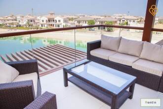Palm Jumeirah Studio Dubai