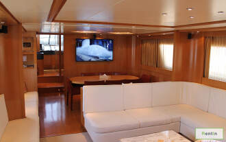 Sanlorenzo 82ft - Sky Walker 2 - Dubai Harbour Marina