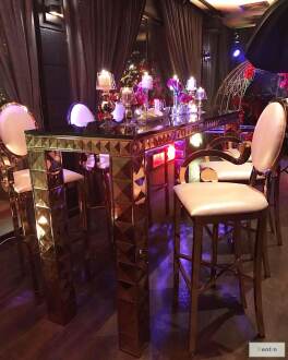 REGENT HIGH TABLE