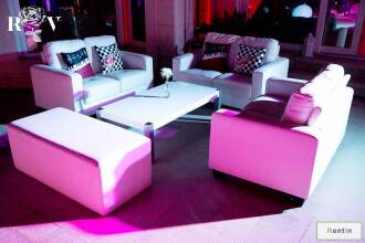 CONTEMPORARY 1 SEATER SOFA